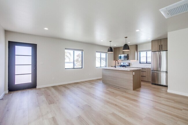 Building Photo - 4152 Massachusetts Ave