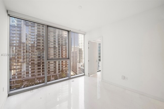 Building Photo - 300 Biscayne Blvd