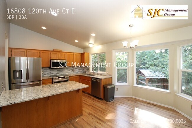 Building Photo - 16808 120th Ave Ct E