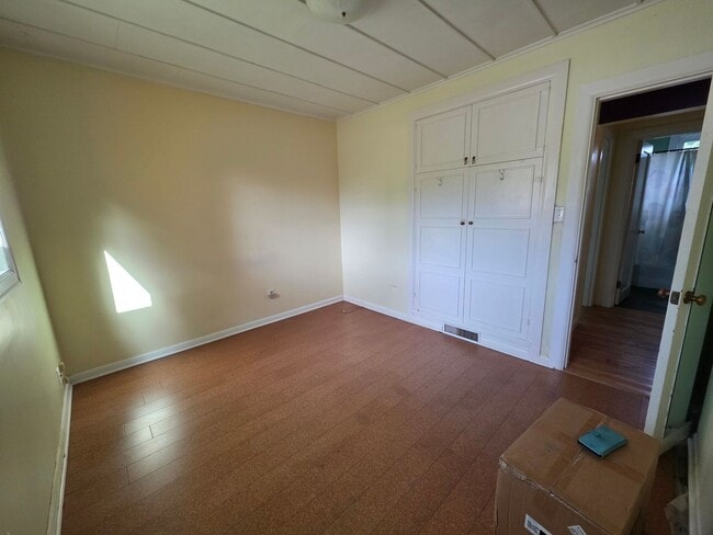 Building Photo - 1551 Sunrise Dr
