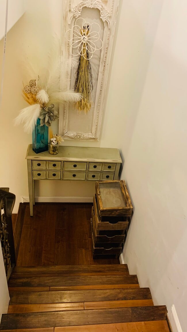 Building Photo - 12026 Rhode Island Ave