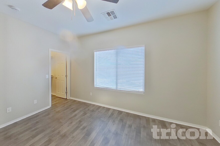 Building Photo - 42542 W Lucera Ct