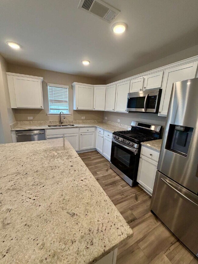 Building Photo - Available now FOR RENT in Rehobeth, AL!!