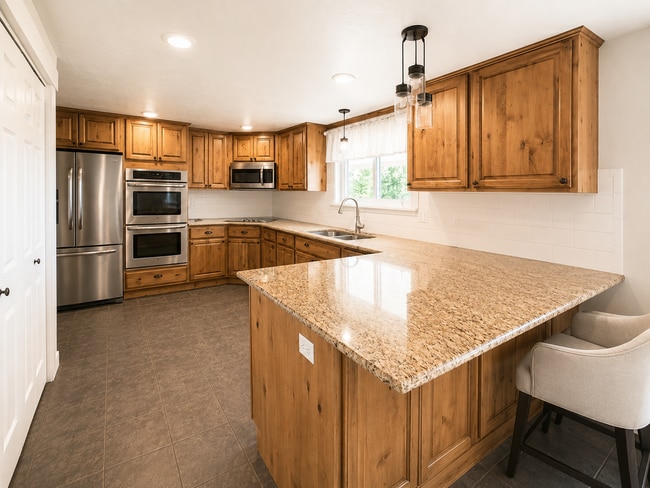 Building Photo - Caretaker Rental Opportunity – Fully Furnished Home in Historic Spring City