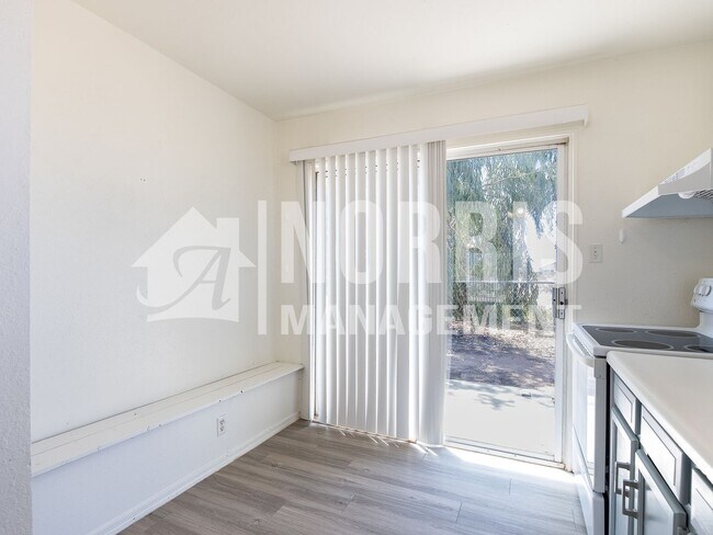 Building Photo - 26405 W Sherbundy Dr