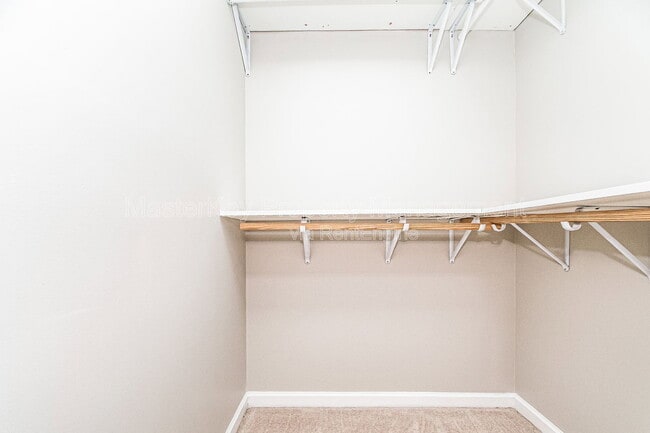 Building Photo - 407 E Dynasty Dr