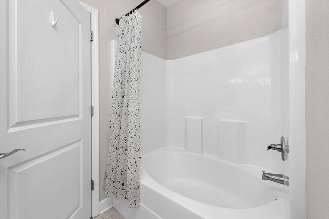 Building Photo - 3514 Mossy Oak Villas Cir