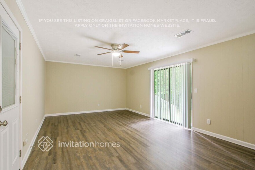 Building Photo - 3677 Tarragon Dr