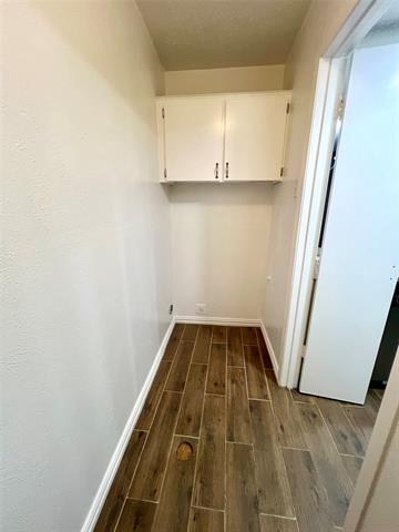 Building Photo - 4637 Country Creek Dr