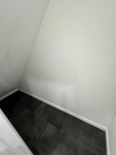 Building Photo - 88-36 77th St