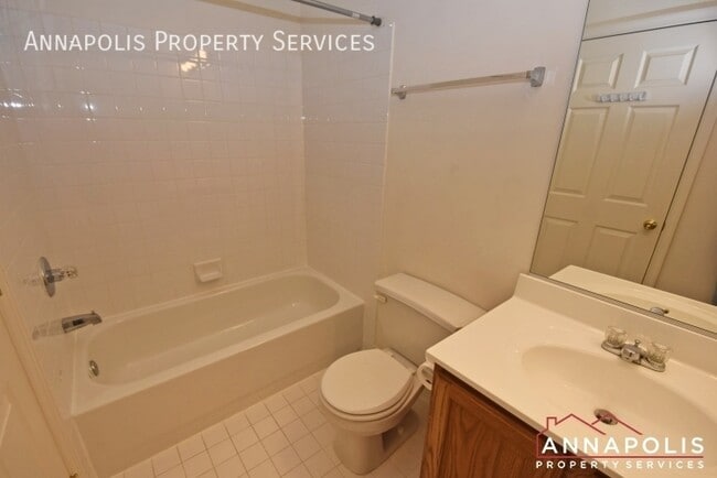 Building Photo - 2530 Running Wolf Trl