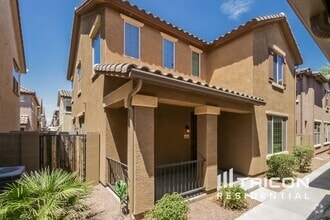 Building Photo - 1420 S Ponderosa Dr