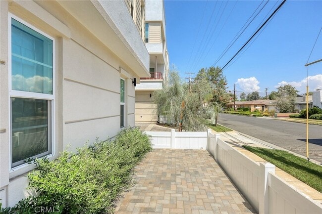 Building Photo - 137 St Francis St