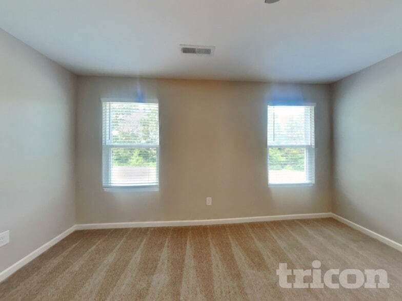Building Photo - 1037 Bitting Hall Cir