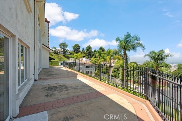 Building Photo - 2836 N Kingsgate Dr