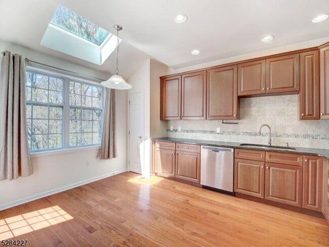 Building Photo - 44 Lamerson Cir