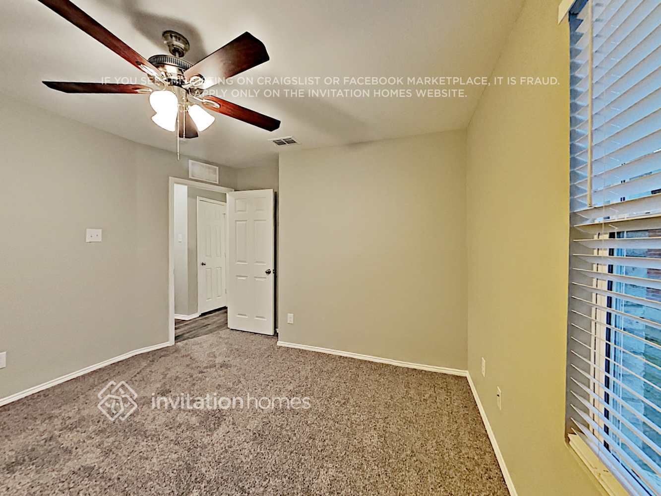 Building Photo - 112 Abelia Dr