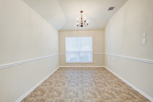 Building Photo - 4910 Conifer Ridge Way