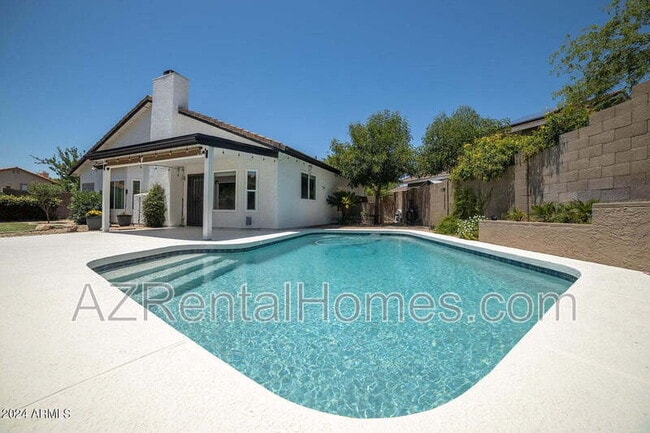 Building Photo - 16023 N 48th Pl