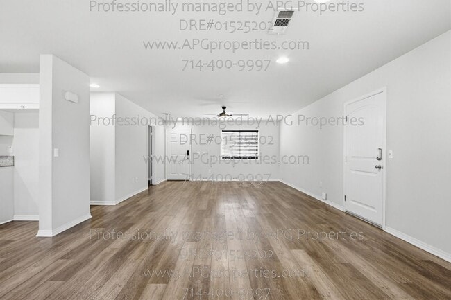 Building Photo - 139 Thompson Ave