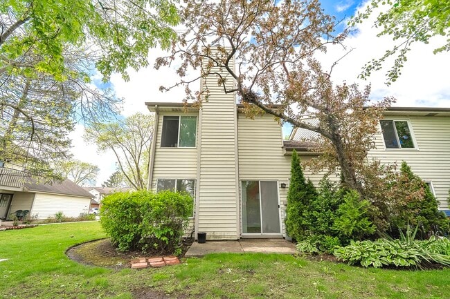 Building Photo - 514 E Windgate Ct