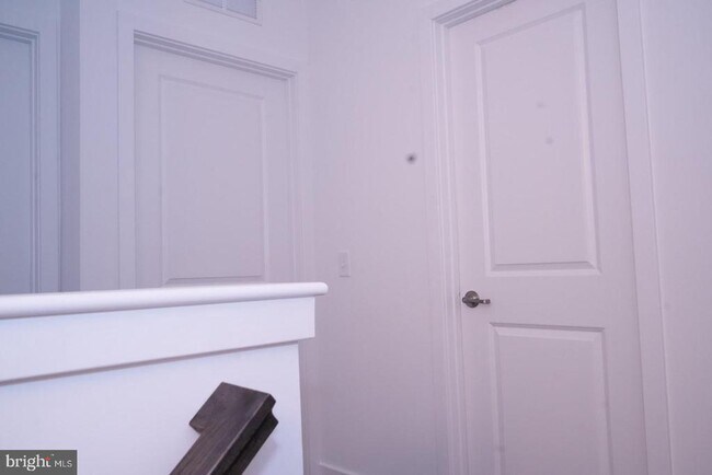 Building Photo - 116 Stoutsburg Blvd