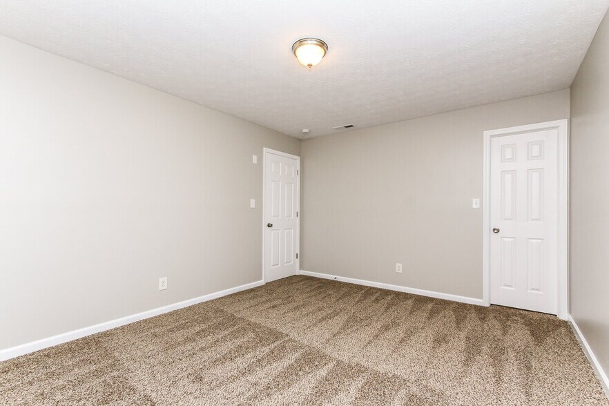 Building Photo - 1051 Pine Ridge Way