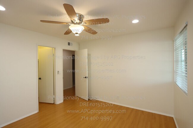 Building Photo - 8229 Woodland Dr