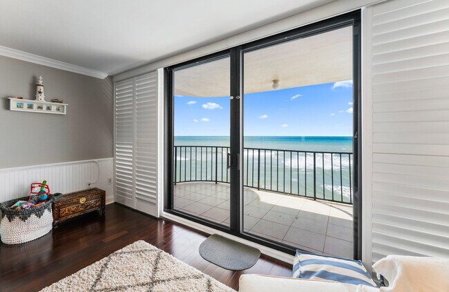 Building Photo - 100 S Beach Rd