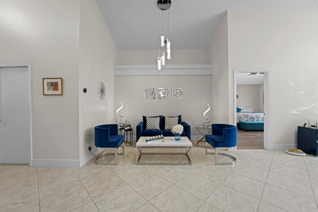 Building Photo - 6180 Royal Birkdale Dr