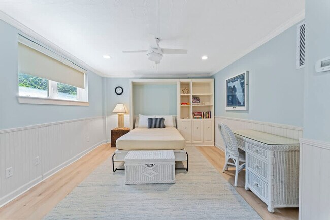 Building Photo - 7530 A1A S