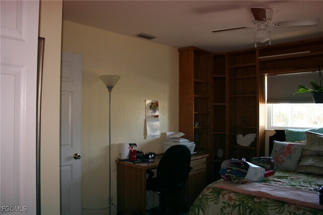 Building Photo - 4728 Orange Grove Blvd