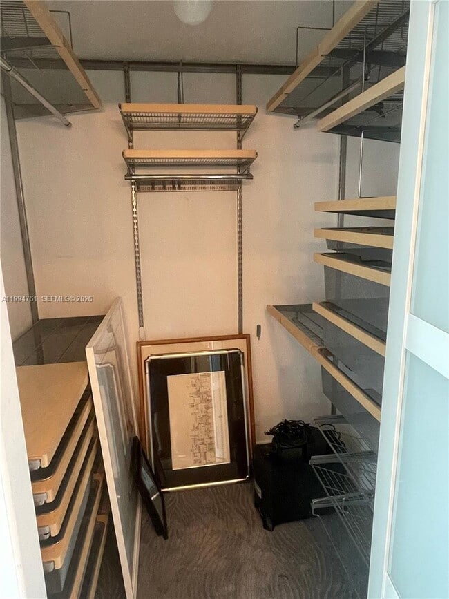 Building Photo - 300 S Biscayne Blvd