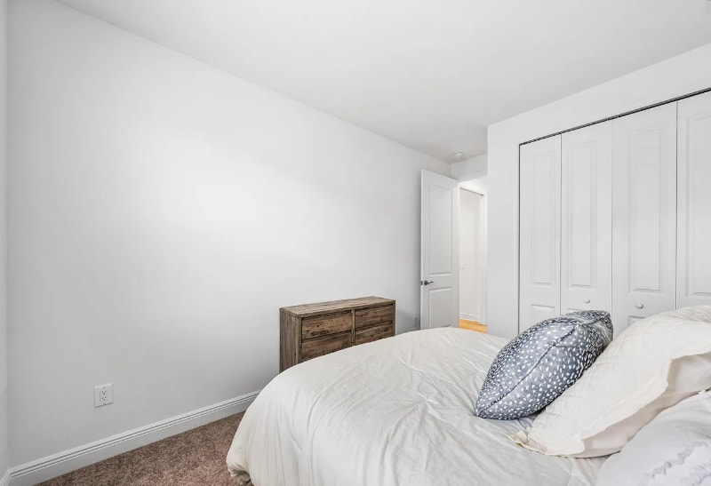 Building Photo - 8570 Island Breeze Ave