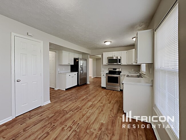 Building Photo - 1212 Green River Ct
