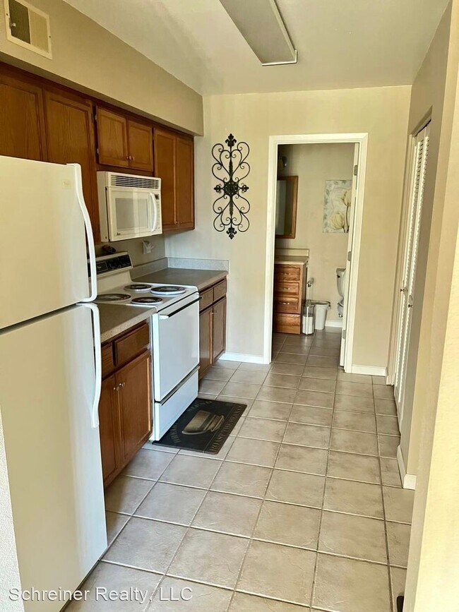 Building Photo - 1 br, 1 bath House - 3270 S. Goldfield #813