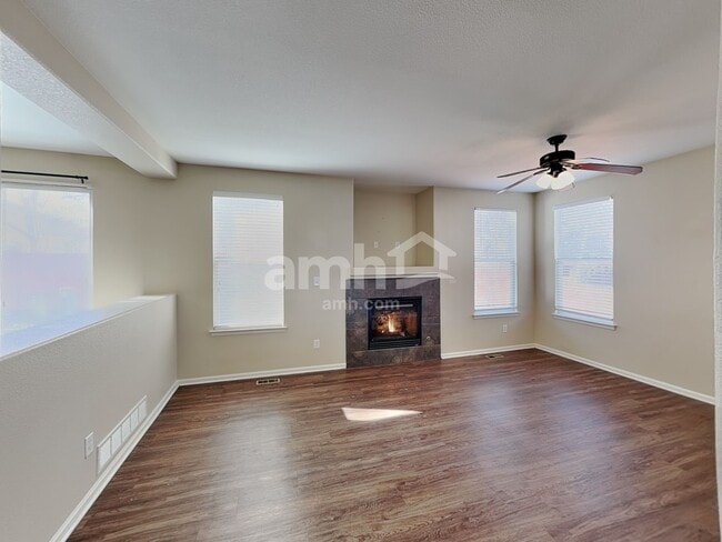 Building Photo - 451 Baler Ct