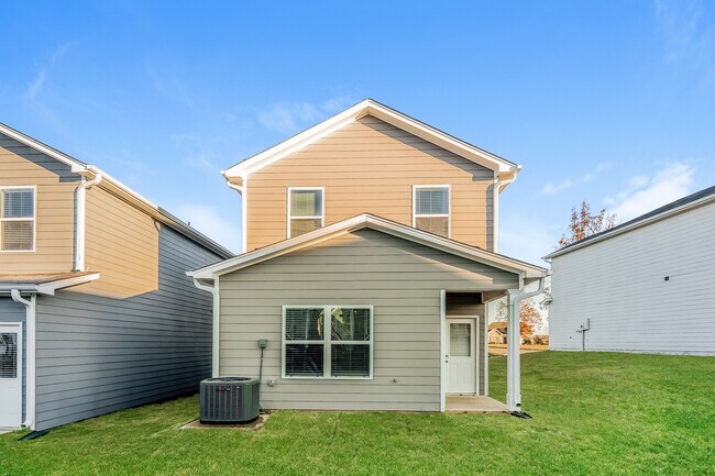 Building Photo - 6048 Rainbow Row