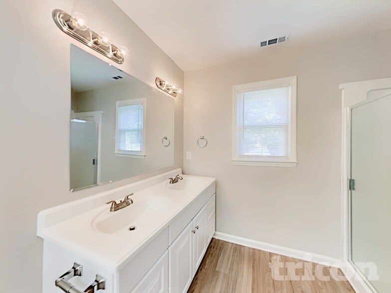Building Photo - 8831 Milton Morris Dr