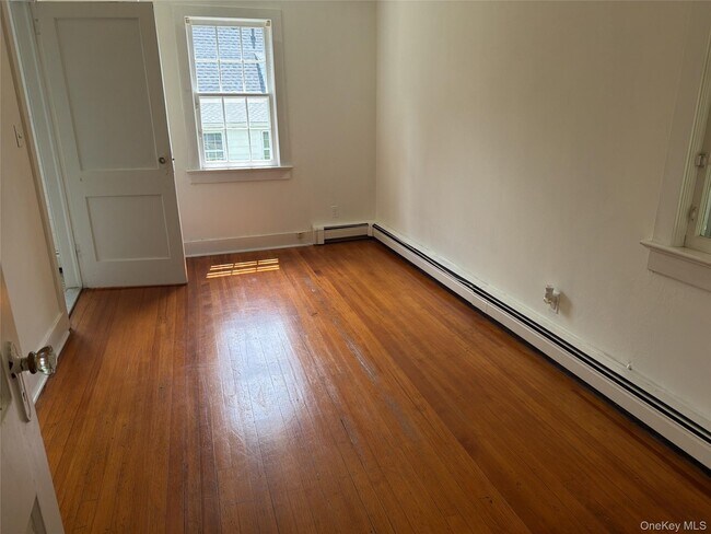 Building Photo - 6A Raven Way