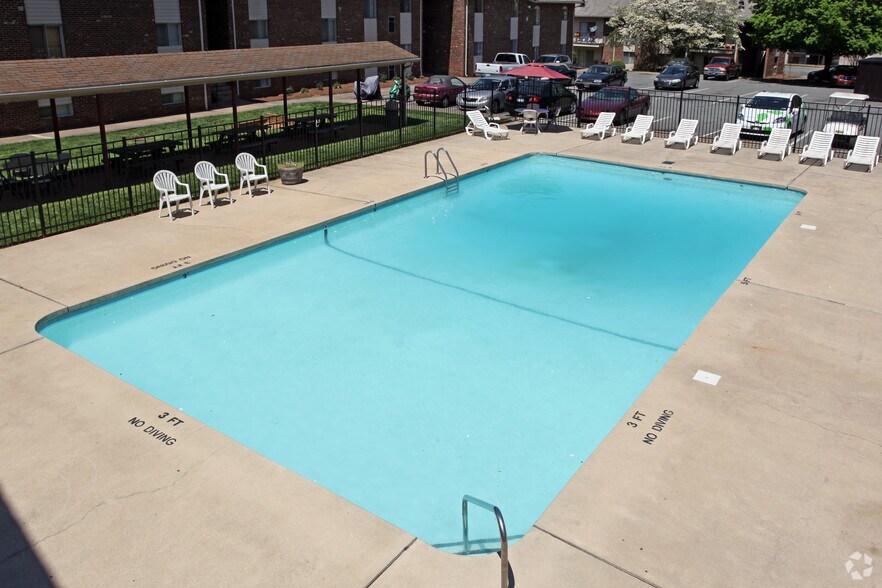 Villas at Vineyard 3401 Old Vineyard Rd WinstonSalem NC 27103 Apartment Finder