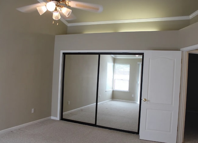 Building Photo - Charming Woodland Home for Rent