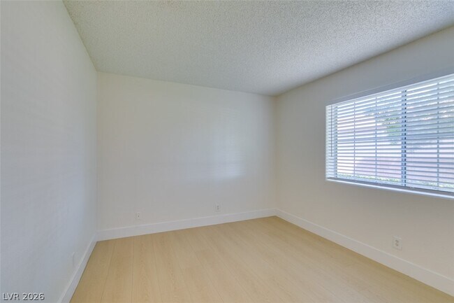 Building Photo - 1800 S Edmond St