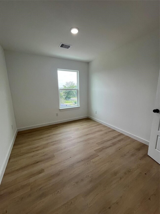 Building Photo - 8603 Wileyvale Rd