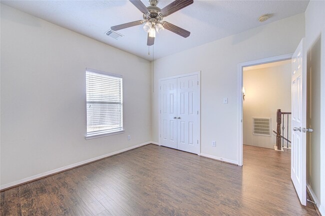 Building Photo - 5007 Jade Cove Ct