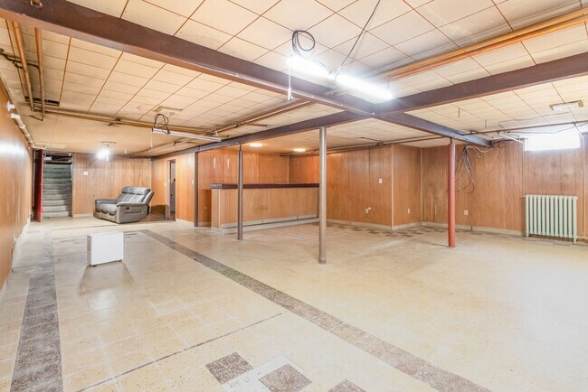 Building Photo - 800 Spruce St