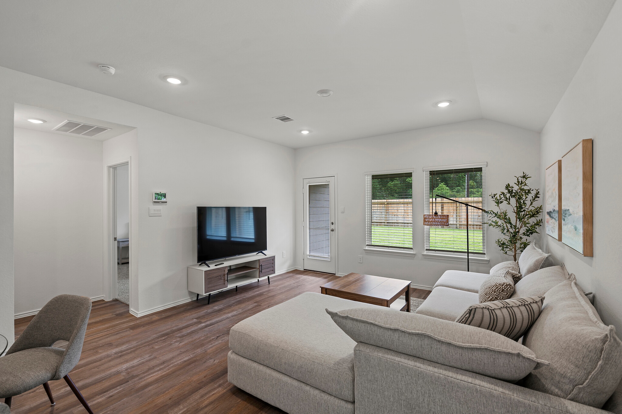 Building Photo - 5414 Magnolia Heath Ln