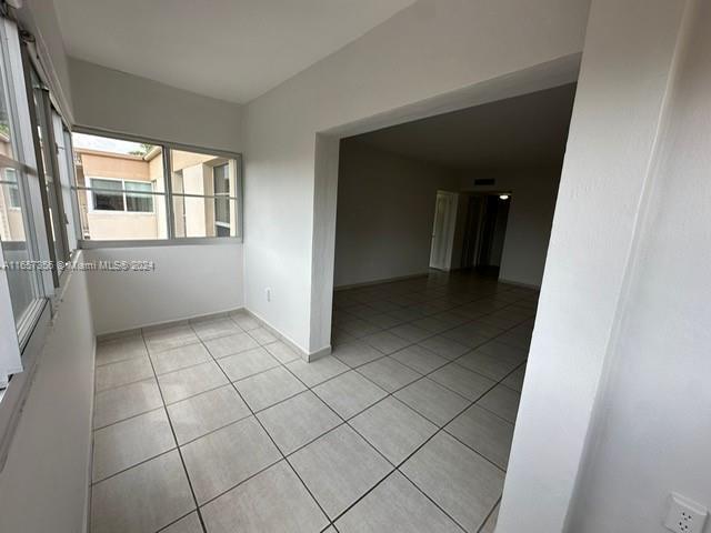 Building Photo - 9159 SW 77th Ave