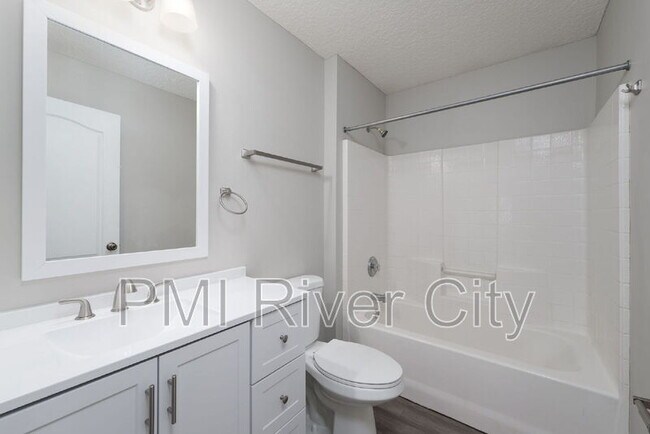 Building Photo - 6522 Skyler Jean Dr