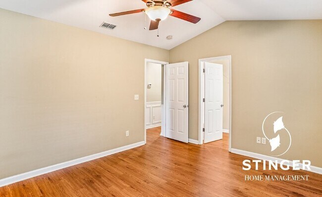 Building Photo - 1822 Drayton Dr